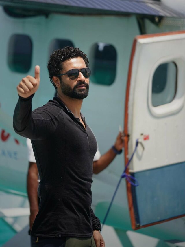 Vicky Kaushal’s Fan Goes Viral: An Unforgettable Encounter on a Plane